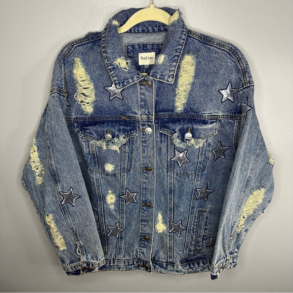 Peach Love California Oversized Denim Star Distressed Jacket Women’s Size Small